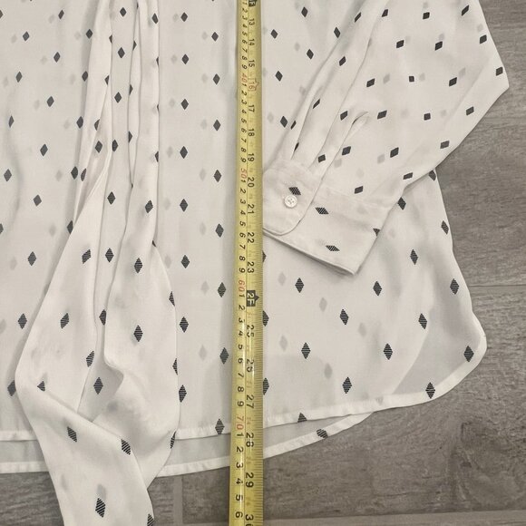 LOFT Women's Tie Neck Diamond Pattern Blouse Size Large Cream Black Sheer Career - Picture 6 of 7